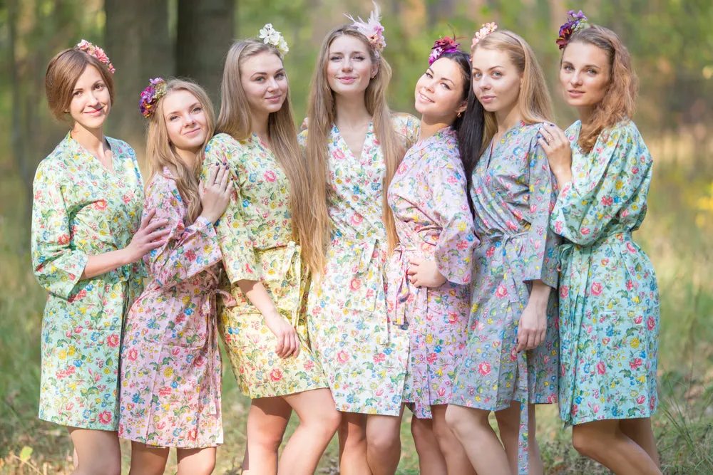Mismatched Happy Flowers Patterned Bridesmaids Robes in Soft Tones